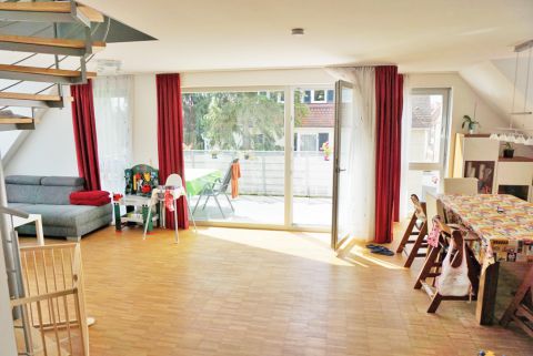 Neuwertige barrierefreie Maisonette Wohnung im Herzen von Stuttgart Degerloch