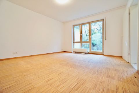 Gemütliche 1-Zimmer-Wohnung mit EBK, Terrasse und Stellplatz