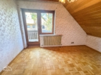 Schlafzimmer 2 Obergeschoss - Großzügige Doppelhaushälfte mit Einliegerwohnung und Garage in ruhiger Lage!