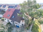 Hausansicht - Großzügige Doppelhaushälfte mit Einliegerwohnung und Garage in ruhiger Lage!
