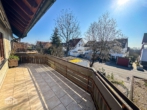 Balkon Erdgeschoss - Großzügige Doppelhaushälfte mit Einliegerwohnung und Garage in ruhiger Lage!