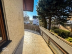 Balkon Erdgeschoss - Großzügige Doppelhaushälfte mit Einliegerwohnung und Garage in ruhiger Lage!