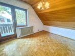 Schlafzimmer 2 Obergeschoss - Großzügige Doppelhaushälfte mit Einliegerwohnung und Garage in ruhiger Lage!