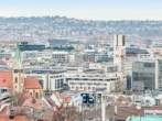 Aussicht - Möbliertes 1-Zimmer Apartment im Zentrum von Stuttgart – City Hochhaus!