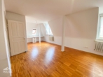 Wohnbereich - Gepflegte und charmante 2 Zimmer Altbau-Wohnung im beliebten Heusteigviertel