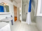 Badezimmer - Gepflegte und charmante 2 Zimmer Altbau-Wohnung im beliebten Heusteigviertel