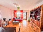 Wohnzimmer - Sonnige 2 Zimmerwohnung mit Balkon, EBK und Garagenstellplatz