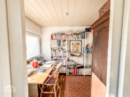 Arbeiten / Schlafen - Charmante, sonnige 2,5 Zimmer-Galeriewohnung mit Tiefgarage und 2 Balkonen