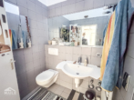 Badezimmer - Charmante, sonnige 2,5 Zimmer-Galeriewohnung mit Tiefgarage und 2 Balkonen