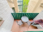 Balkon - Charmante 2-Zimmer-Wohnung mit Balkon und Einbauküche im beliebten Heusteigviertel