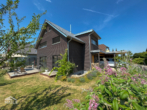 Aussenansicht - Modernes, ökologisch optimiertes Traumhaus in unverbaubarer Naturlage.