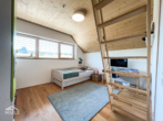 Schlafzimmer 3 - Modernes, ökologisch optimiertes Traumhaus in unverbaubarer Naturlage.