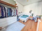 Schlafzimmer - Sonnige 3-Zimmer-Altbauwohnung in bester Lage in Stuttgart West