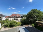 Ausblick vom Balkon - Hochwertig 3-Zimmerwohnung mit EBK, Balkon und Ausblick ins Grüne.