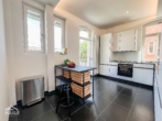 Küche - Hochwertig 3-Zimmerwohnung mit EBK, Balkon und Ausblick ins Grüne.