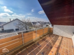 Balkon (Dachgeschoss) - Großes 1-2 Familienhaus mit großem Garten, Doppelgarage und Ausbaupotenzial!
