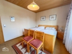 Schlafzimmer - Großes 1-2 Familienhaus mit großem Garten, Doppelgarage und Ausbaupotenzial!