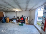 Garage - Großes 1-2 Familienhaus mit großem Garten, Doppelgarage und Ausbaupotenzial!