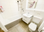 Badezimmer - Moderne und sehr gepflegte 2-Zimmer-Wohnung in Stuttgart Stöckach