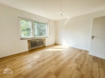 Schlafzimmer - Sanierte 4-Zimmer Wohnung mit zwei Balkonen und Garage!