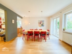 Essbereich OG - Bestlage am Waldrand! Repräsentatives 1-2 Familienhaus mit Garten und Garage.
