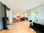 Wohnbereich OG - Bestlage am Waldrand! Repräsentatives 1-2 Familienhaus mit Garten und Garage.