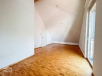 Schlafzimmer - Neuwertige Luxuswohnung mit Terrasse und Einbauküche
