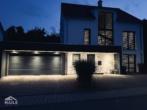 Aussenansichten - Luxuriöses Einfamilienhaus mit Garage und Pool! – Luxurious detached house with garage and pool!