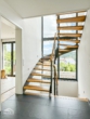 Treppe - stairs - Luxuriöses Einfamilienhaus mit Garage und Pool! – Luxurious detached house with garage and pool!