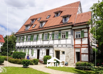 Großzügige Maisonette-Wohnung mit 2 Bädern und EBK, 71063 Sindelfingen, Maisonettewohnung