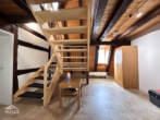 Eingangsbereich - Großzügige Maisonette-Wohnung mit 2 Bädern und EBK