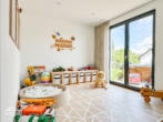 Arbeits-/Schlaf-/Kinderzimmer - work/sleeping/childrens room - Luxuriöses Einfamilienhaus mit Garage und Pool! – Luxurious detached house with garage and pool!