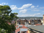 Ausblick - Moderne 2,5-Zimmer-Wohnung mit EBK über den Dächern des beliebten Heusteigviertels