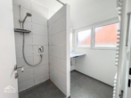 DG rechts - Badezimmer - Schönes 4-Parteien Mehrfamilienhaus, künftig 6-Parteien (Baugesuch eingereicht) in begehrter Lage!