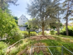 Ausblick Kinder oder Arbeitszimmer - Modernisierte 3-Zimmerwohnung mit EBK, Terrasse und Garten!
