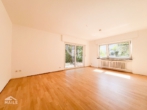 Wohn-Esszimmer - Modernisierte 3-Zimmerwohnung mit EBK, Terrasse und Garten!