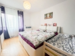 Schlafzimmer - Helle 3-Zimmerwohnung in S-Ost!