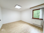 ELW Schlafen - Vielseitig nutzbares und sehr gepflegtes 1-3 Familienhaus mit unverbaubarer Aussicht.