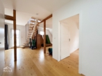 Flur - Sonnige Maisonettewohnung mit zwei Bädern und zwei Terrassen in Stuttgart-Feuerbach!