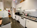 Küche - Charmante 2,5 Zimmer-Altbau-Wohnung mit EBK und Balkon