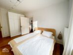 Schlafen - Charmante 2,5 Zimmer-Altbau-Wohnung mit EBK und Balkon