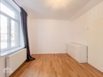 Schlafzimmer - Neuwertige 3- Zimmerwohnung mit EBK und Balkon im belieben Heusteigviertel