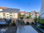 Wohnung EG rechts - Zentral gelegenes MFH mit hochwertigen Wohnungen und großem Grundstück