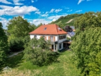 Aussenansichten - Charmante, großzügige Villa auf großem Grundstück mit viel Privatsphäre!