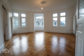 Eckbüro mit Erker - Absolute Top-Lage! Büroflächen mit Aufzug und Stellplätzen im Gerberviertel