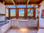 Einbauküche - Großzügiges Einfamilienhaus inkl. Einliegerwohnung mit traumhafter Aussicht in ruhiger Lage.