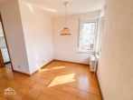 Wohn-/Essbereich - Sonnige 2-Zimmer Wohnung mit Balkon und TG-Stellplatz!