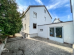 Terrasse - Gepflegtes 2- 3 Parteienhaus mit Doppelgarage und Potenzial zum Ausbau!