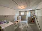Waschküche - Gepflegtes 2- 3 Parteienhaus mit Doppelgarage und Potenzial zum Ausbau!