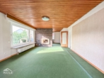 Wohnbereich EG - Gepflegtes 2- 3 Parteienhaus mit Doppelgarage und Potenzial zum Ausbau!